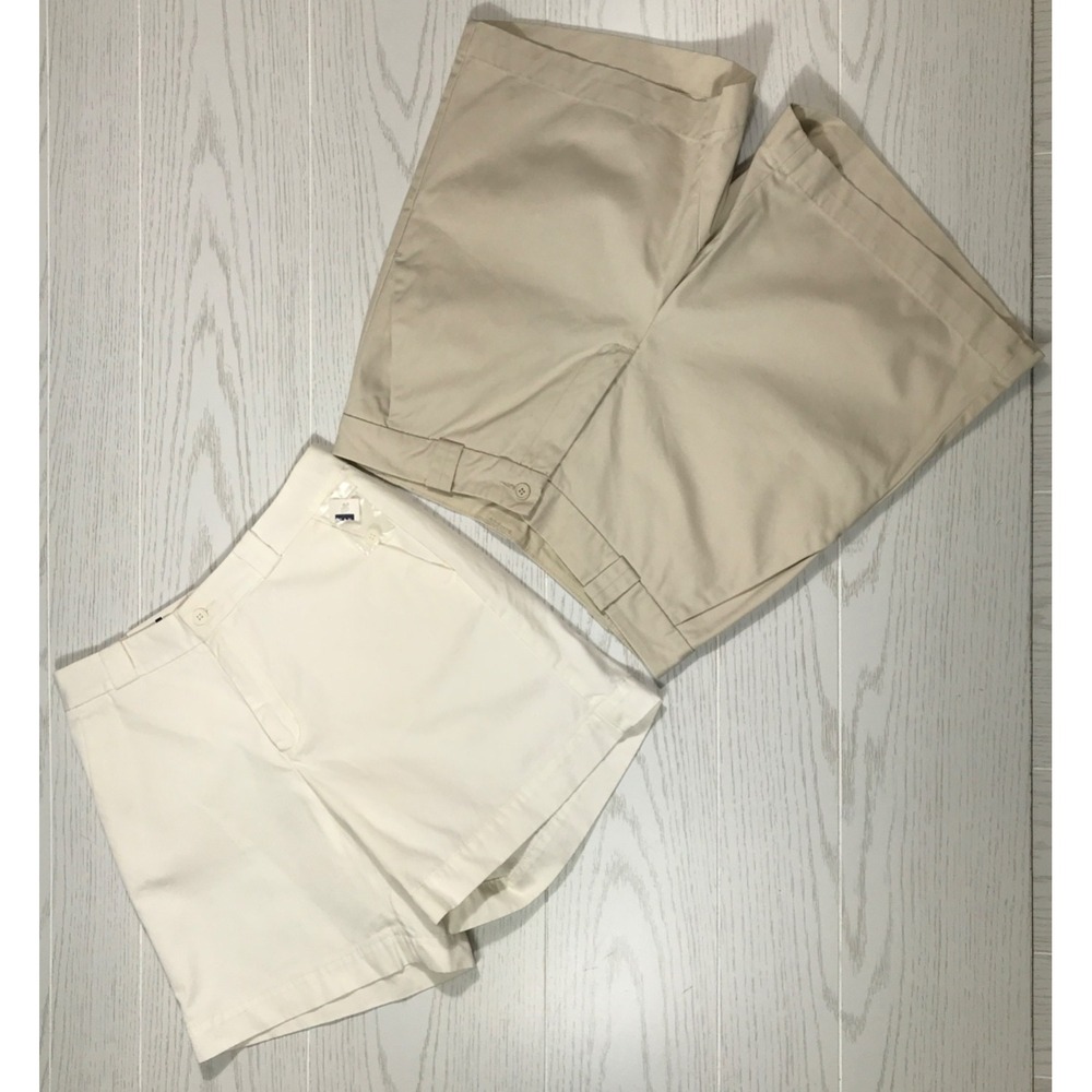 Vintage GAP Classic Fit Shorts Women 6 Lightweight Cotton 6" Inseam Lot Of 2